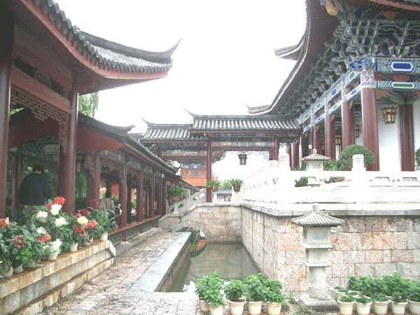Lijiang Palace Canal